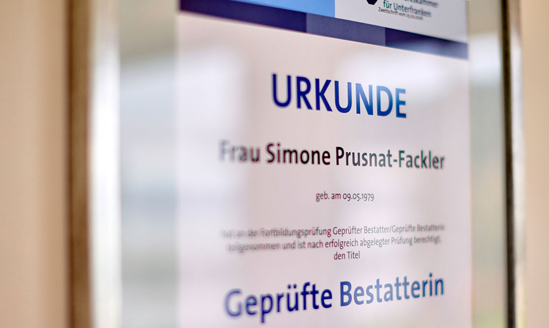Geprüfte Bestatterin - Simone Prusnat-Fackler
